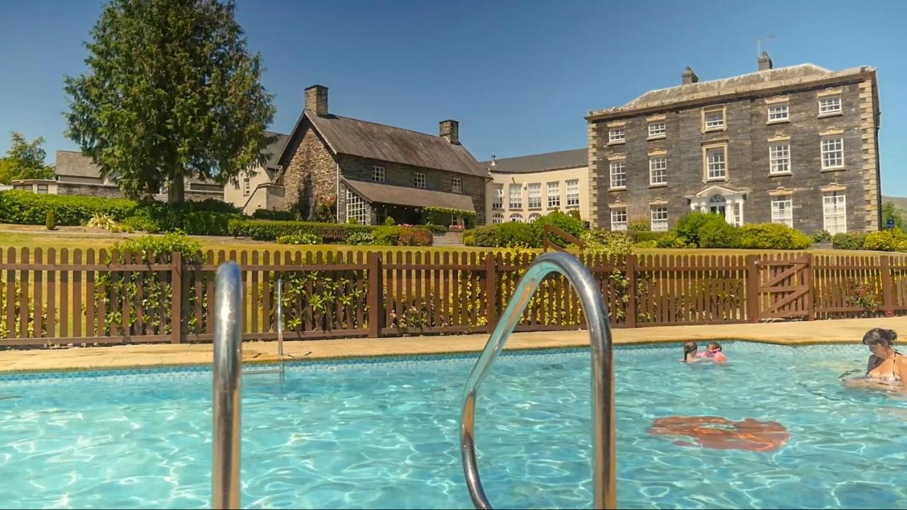 Macdonald Plas Talgarth Resort Pennal Exterior foto